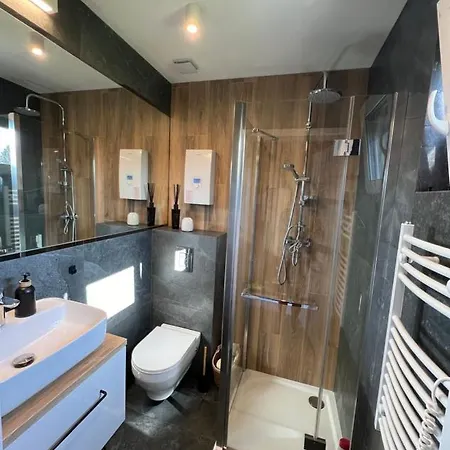 Nowoczesna Stodola Z Balia Na Mazurach Semesterbostad Trelkowo